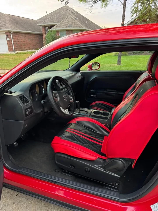 2014 Dodge Challenger 3rd Gen - Image 6 of 11