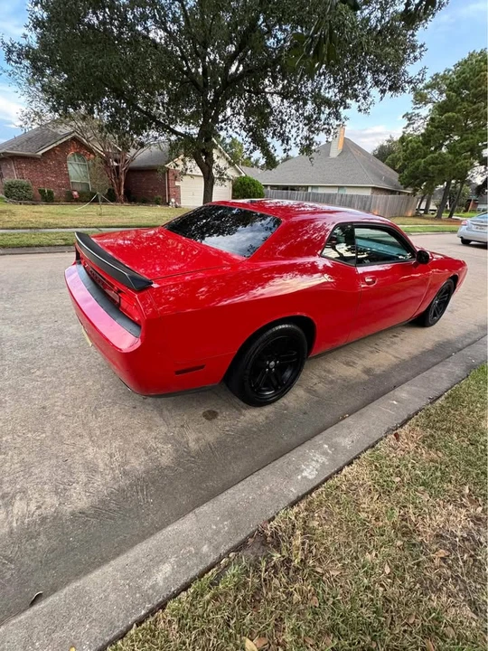 2014 Dodge Challenger 3rd Gen - Image 2 of 11