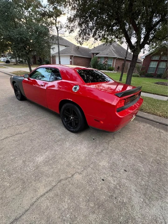 2014 Dodge Challenger 3rd Gen - Image 3 of 11