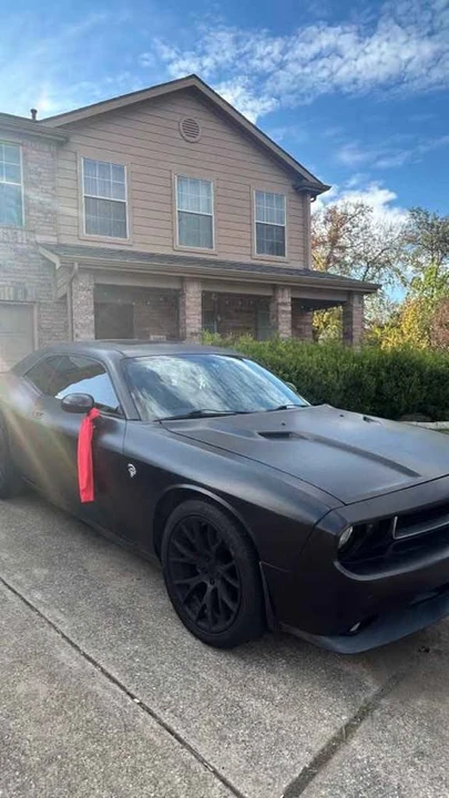 2014 Dodge Challenger SRT Hellcat 3rd Gen - Image 3 of 3