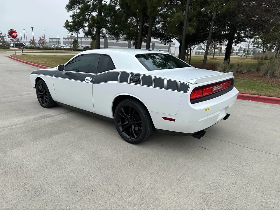 2014 Dodge Challenger 3rd Gen - Image 7 of 13