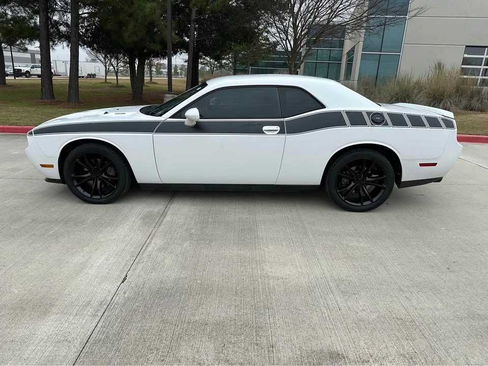 2014 Dodge Challenger 3rd Gen - Image 8 of 13