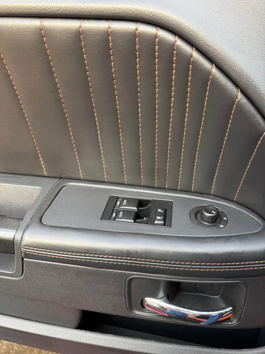 2014 Dodge Challenger 3rd Gen - Image 4 of 10