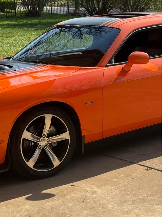 2014 Dodge Challenger 3rd Gen - Image 2 of 10