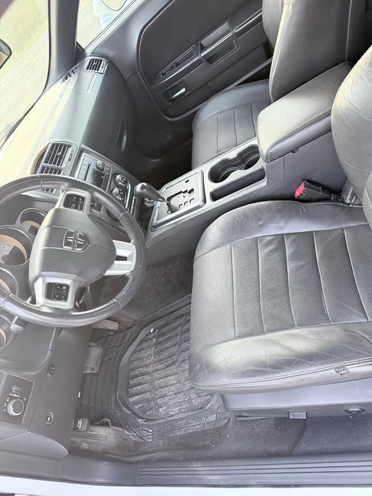 2014 Dodge Challenger 3rd Gen - Image 6 of 10