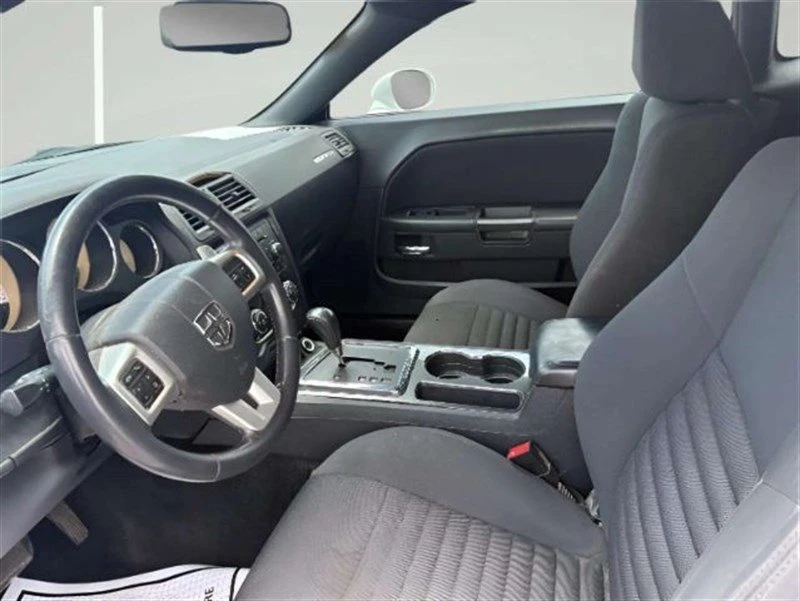 2014 Dodge Challenger 3rd Gen - Image 8 of 9