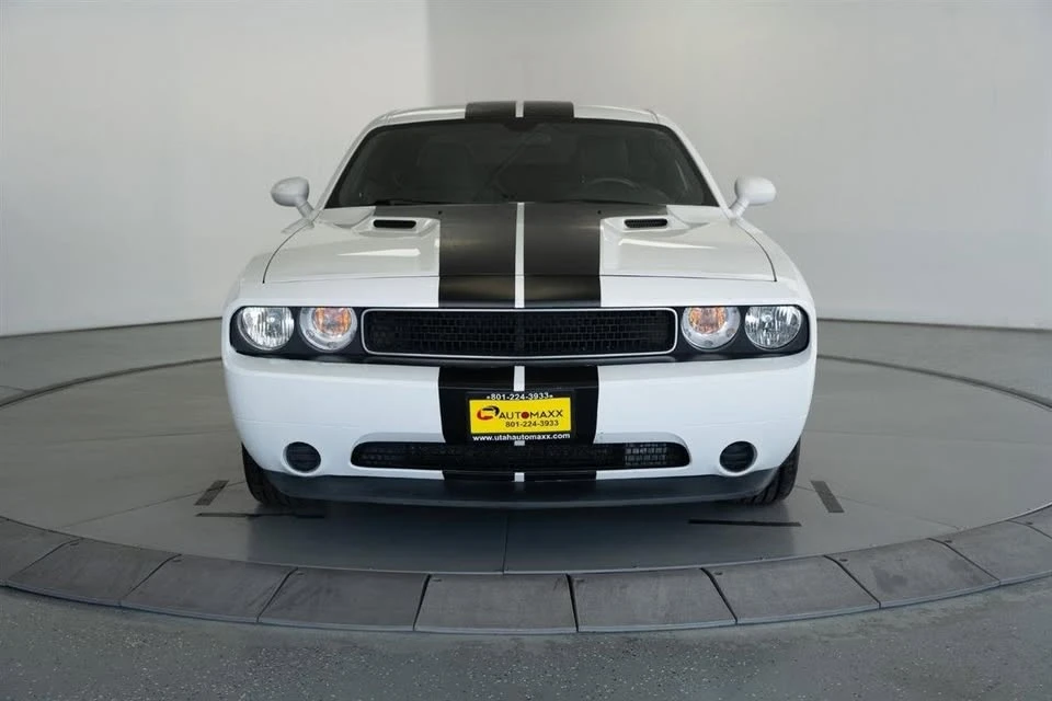 2014 Dodge Challenger 3rd Gen - Image 2 of 16