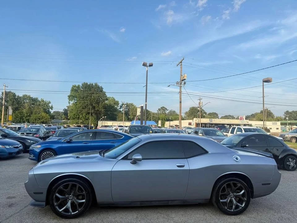 2014 Dodge Challenger 3rd Gen - Image 9 of 17