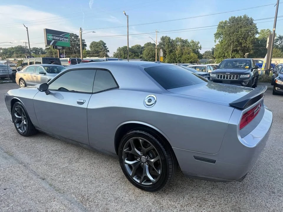 2014 Dodge Challenger 3rd Gen - Image 8 of 17