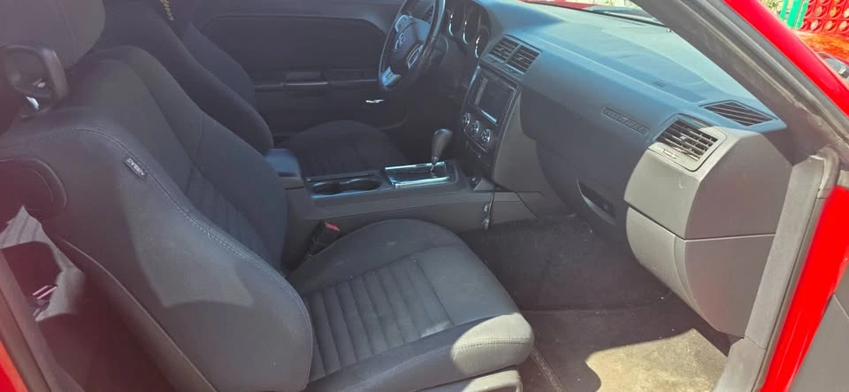2014 Dodge Challenger 3rd Gen - Image 9 of 12