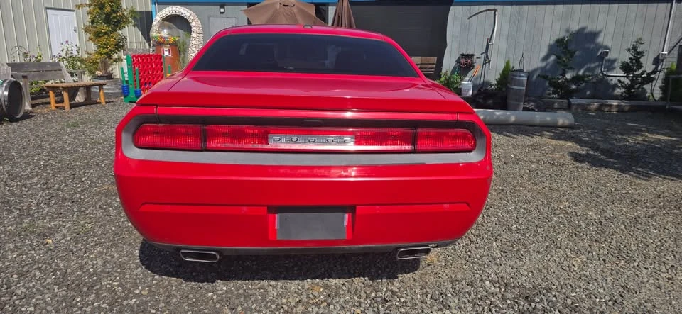 2014 Dodge Challenger 3rd Gen - Image 5 of 12