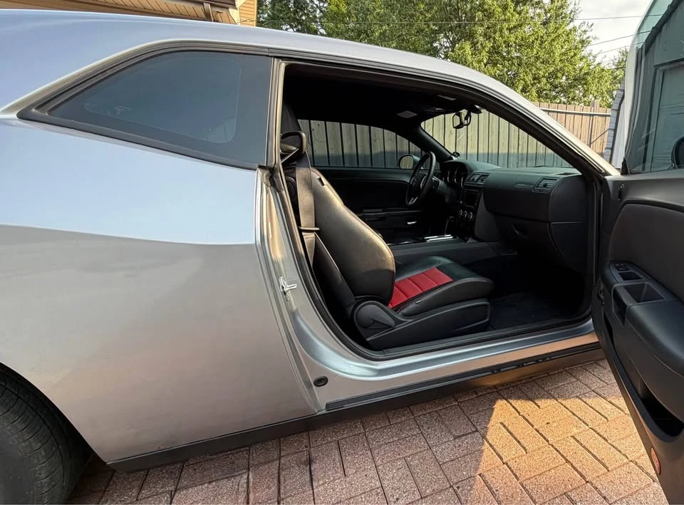 2014 Dodge Challenger 3rd Gen - Image 10 of 20