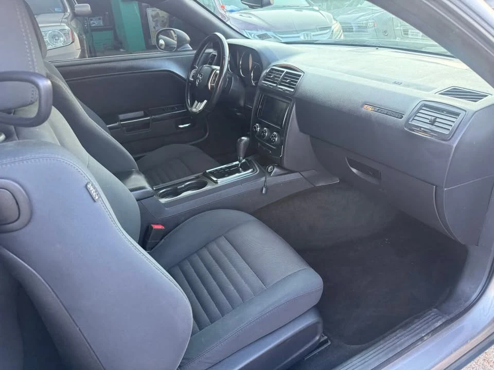 2014 Dodge Challenger 3rd Gen - Image 14 of 17