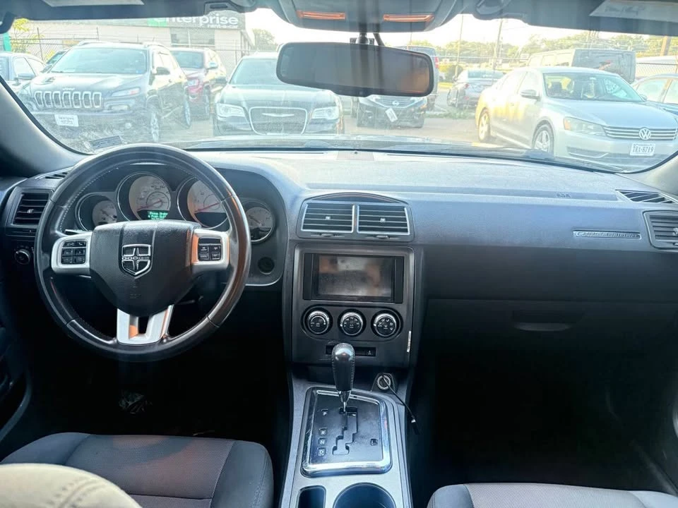 2014 Dodge Challenger 3rd Gen - Image 13 of 17