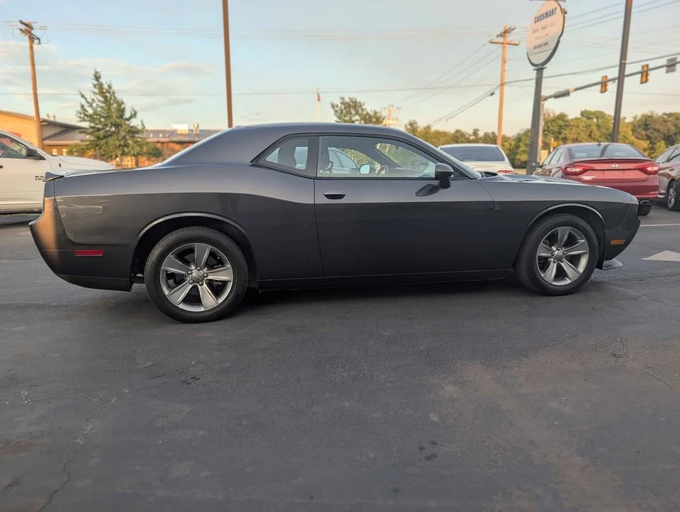 2014 Dodge Challenger 3rd Gen - Image 4 of 16