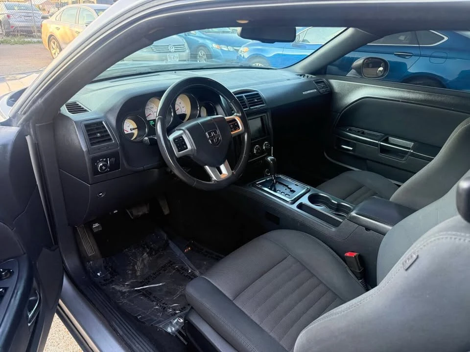 2014 Dodge Challenger 3rd Gen - Image 10 of 17