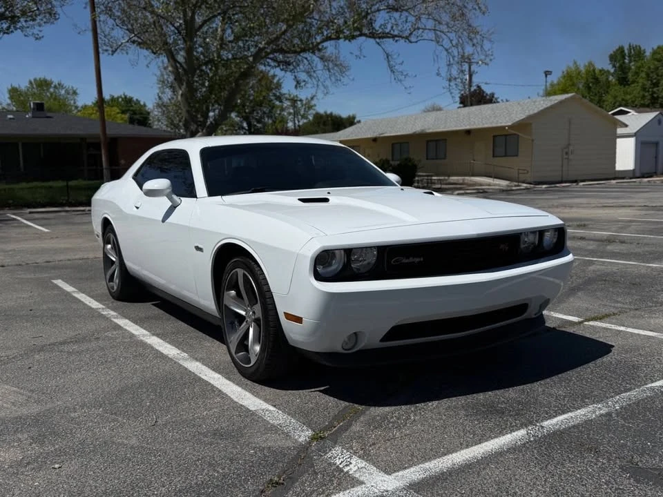 2014 Dodge Challenger 3rd Gen - Image 4 of 17