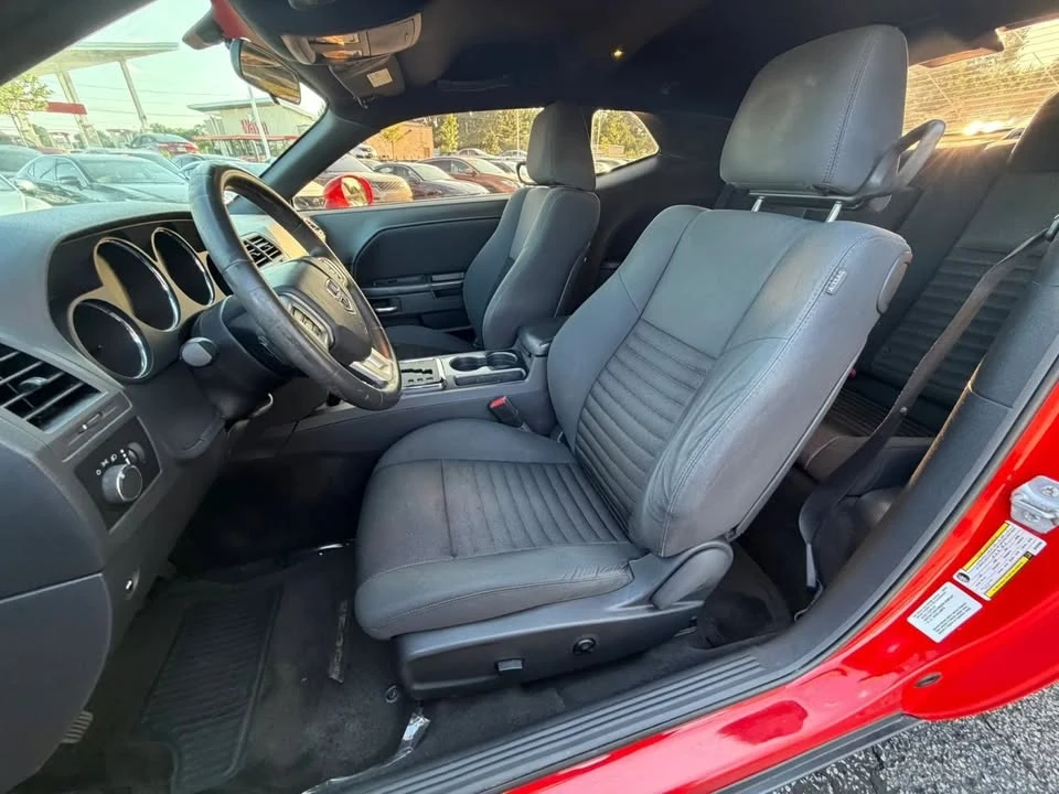 2014 Dodge Challenger 3rd Gen - Image 14 of 20