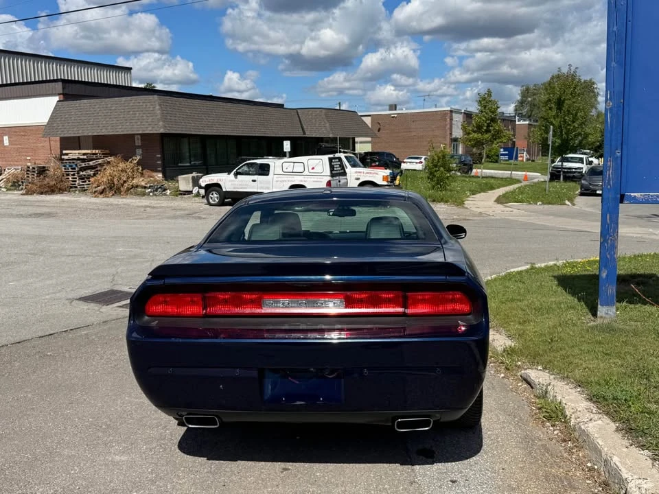 2014 Dodge Challenger 3rd Gen - Image 17 of 20