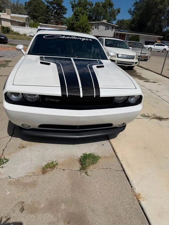 2014 Dodge Challenger 3rd Gen - Image 6 of 17
