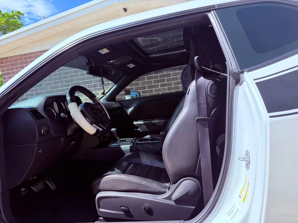 2014 Dodge Challenger 3rd Gen - Image 2 of 17