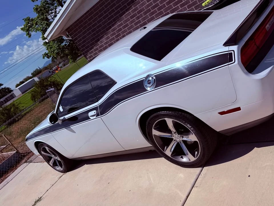 2014 Dodge Challenger 3rd Gen - Image 5 of 17