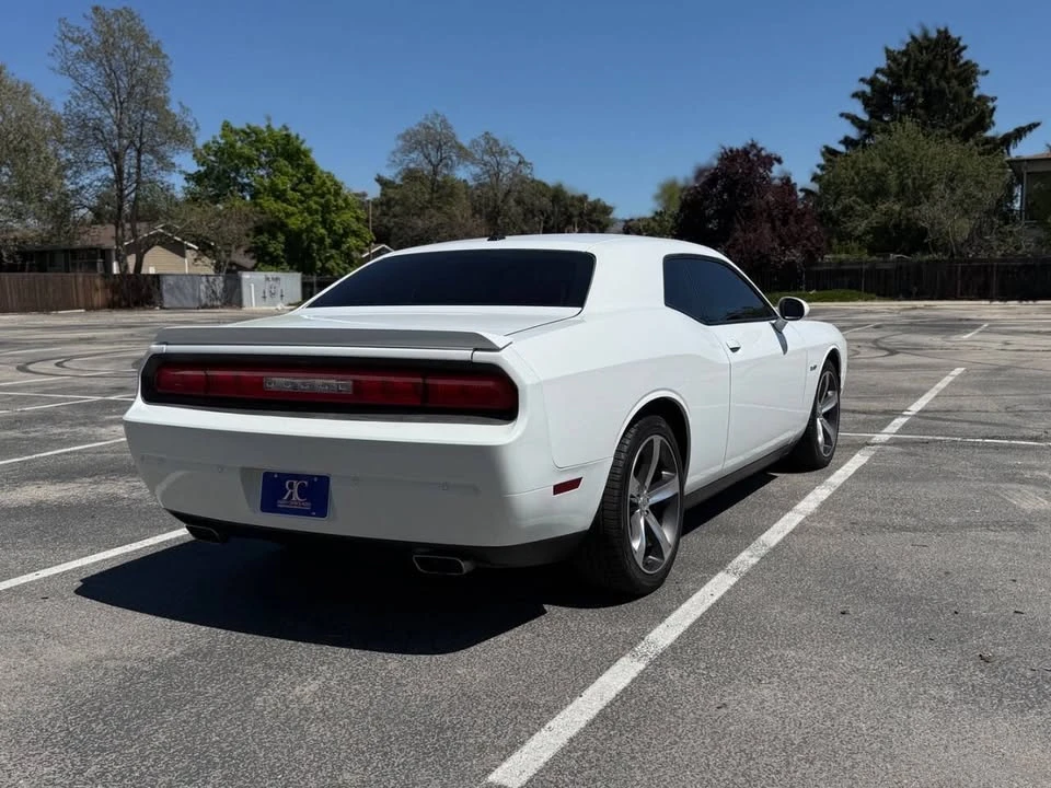 2014 Dodge Challenger 3rd Gen - Image 7 of 17