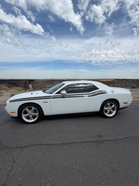 2014 Dodge Challenger 3rd Gen - Image 3 of 13