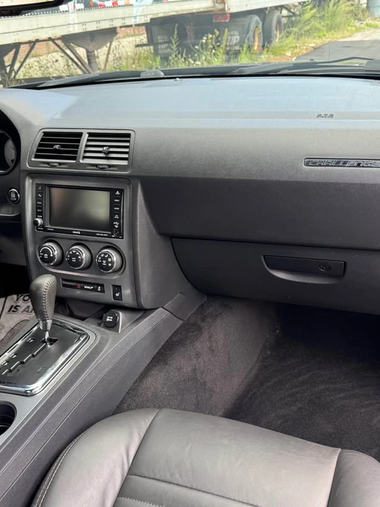 2014 Dodge Challenger 3rd Gen - Image 7 of 20