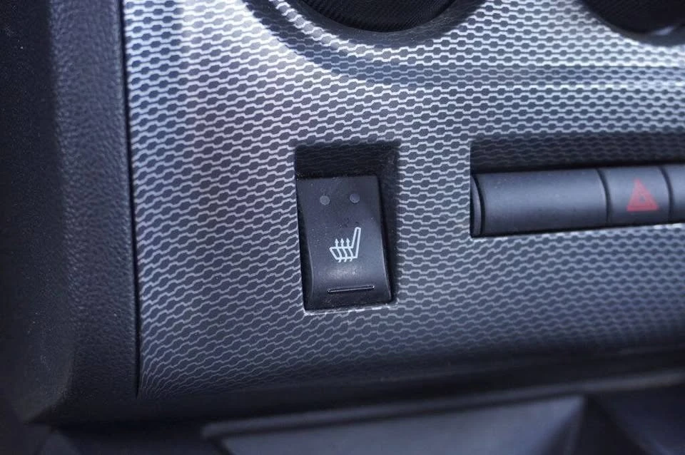 2014 Dodge Challenger 3rd Gen - Image 19 of 20