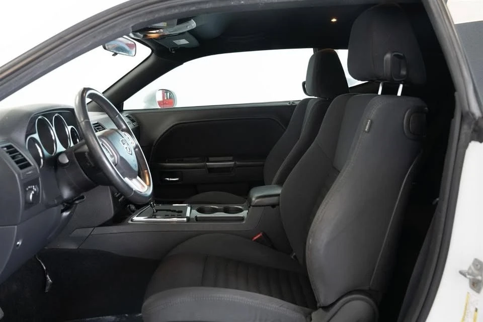 2014 Dodge Challenger 3rd Gen - Image 8 of 15