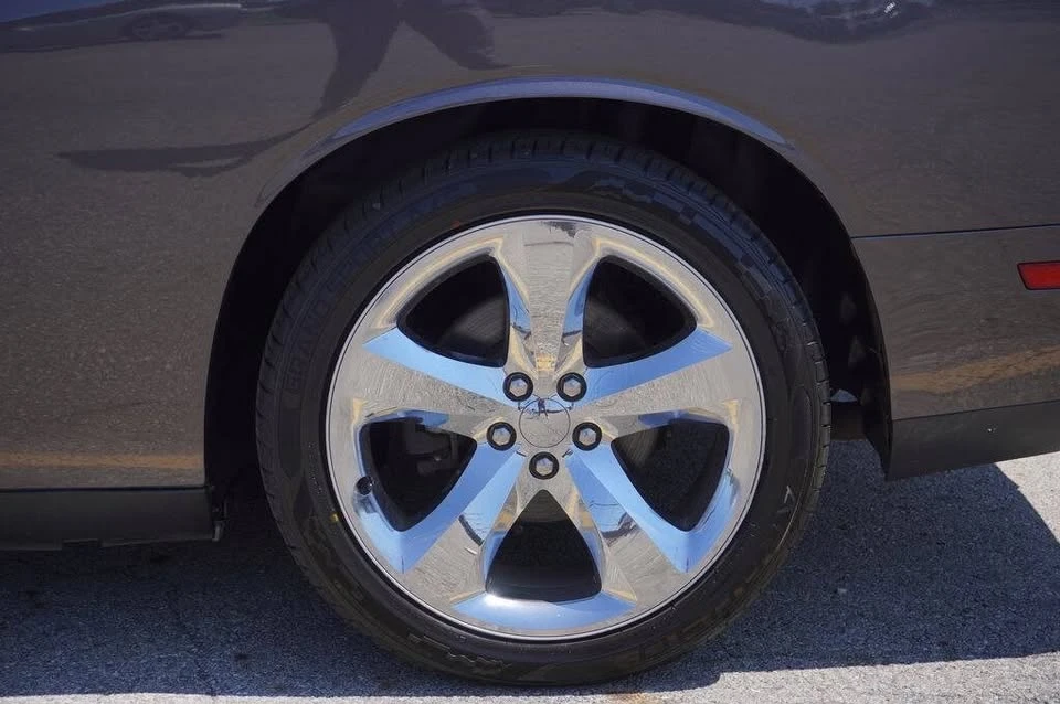 2014 Dodge Challenger 3rd Gen - Image 11 of 20