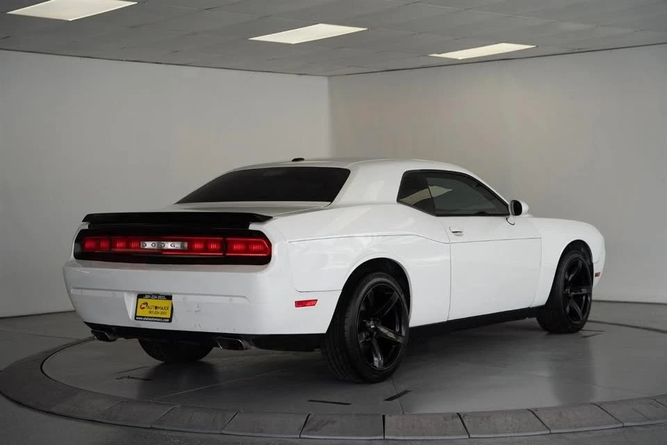 2014 Dodge Challenger 3rd Gen - Image 7 of 14