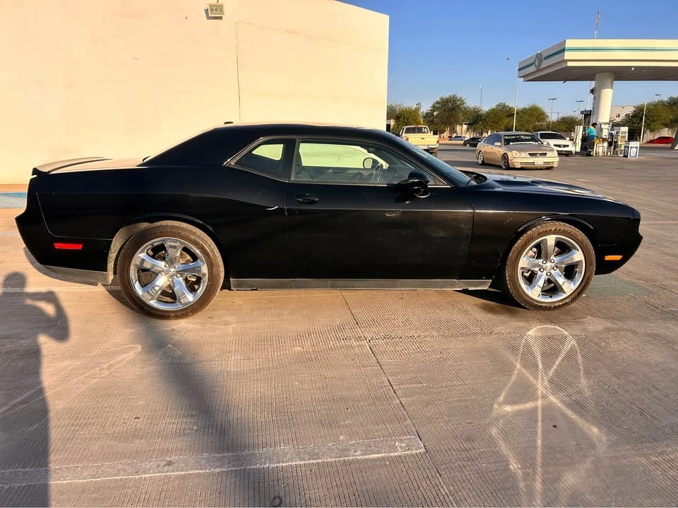 2014 Dodge Challenger 3rd Gen - Image 6 of 11