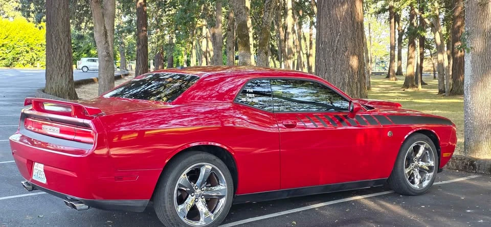2014 Dodge Challenger 3rd Gen - Image 2 of 8