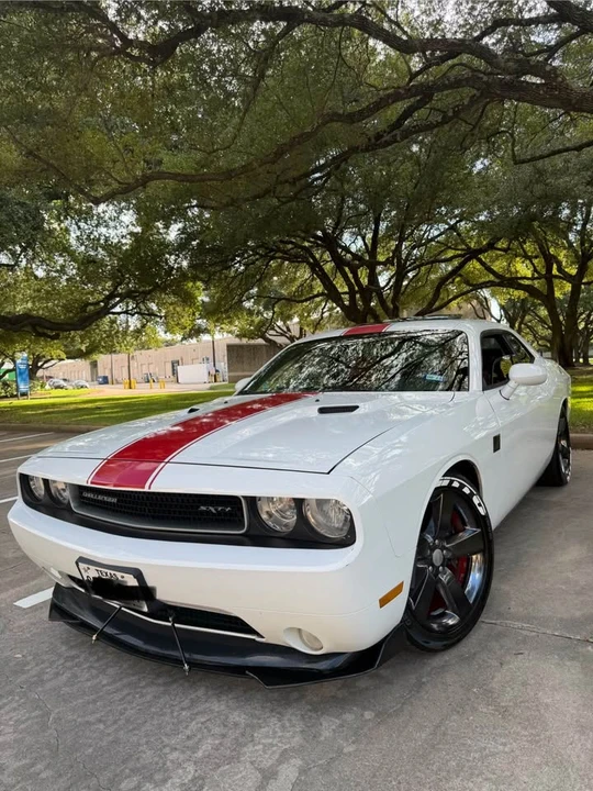2014 Dodge Challenger 3rd Gen - Image 3 of 12