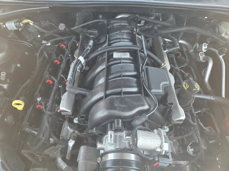 2014 Dodge Challenger 3rd Gen - Image 7 of 12