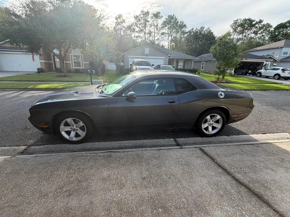 2014 Dodge Challenger 3rd Gen - Image 9 of 9