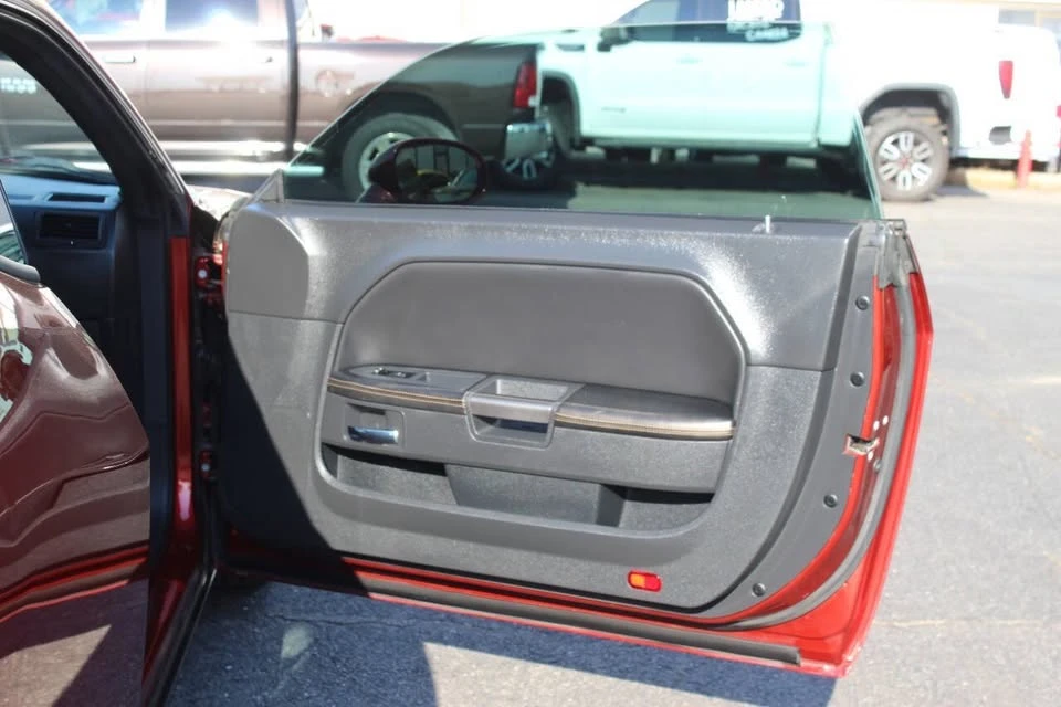 2014 Dodge Challenger 3rd Gen - Image 8 of 16