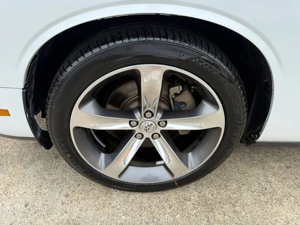2014 Dodge Challenger 3rd Gen - Image 10 of 19