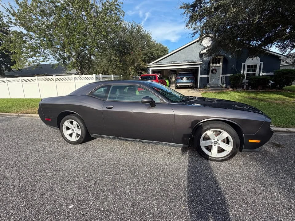 2014 Dodge Challenger 3rd Gen - Image 8 of 9