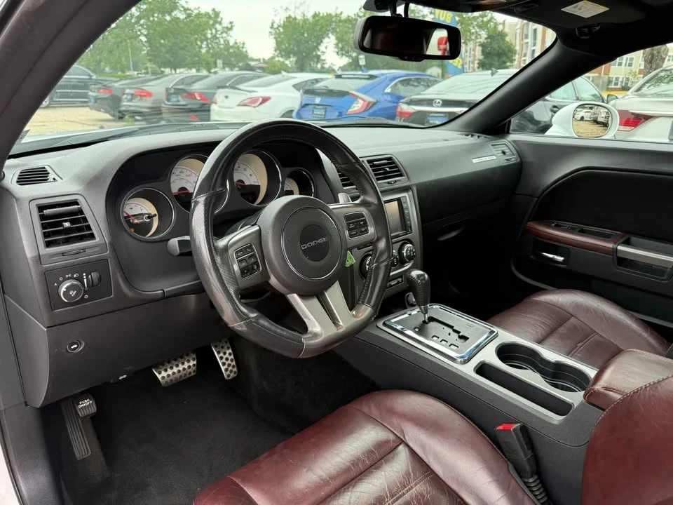 2014 Dodge Challenger 3rd Gen - Image 17 of 19