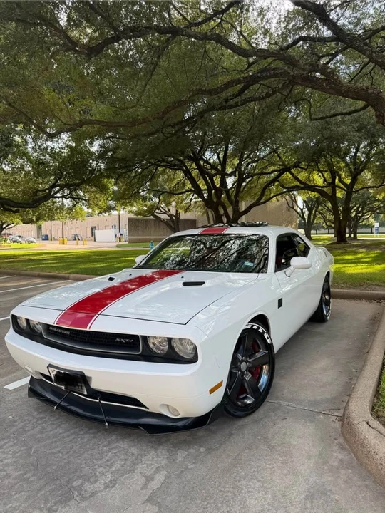2014 Dodge Challenger 3rd Gen - Image 11 of 12