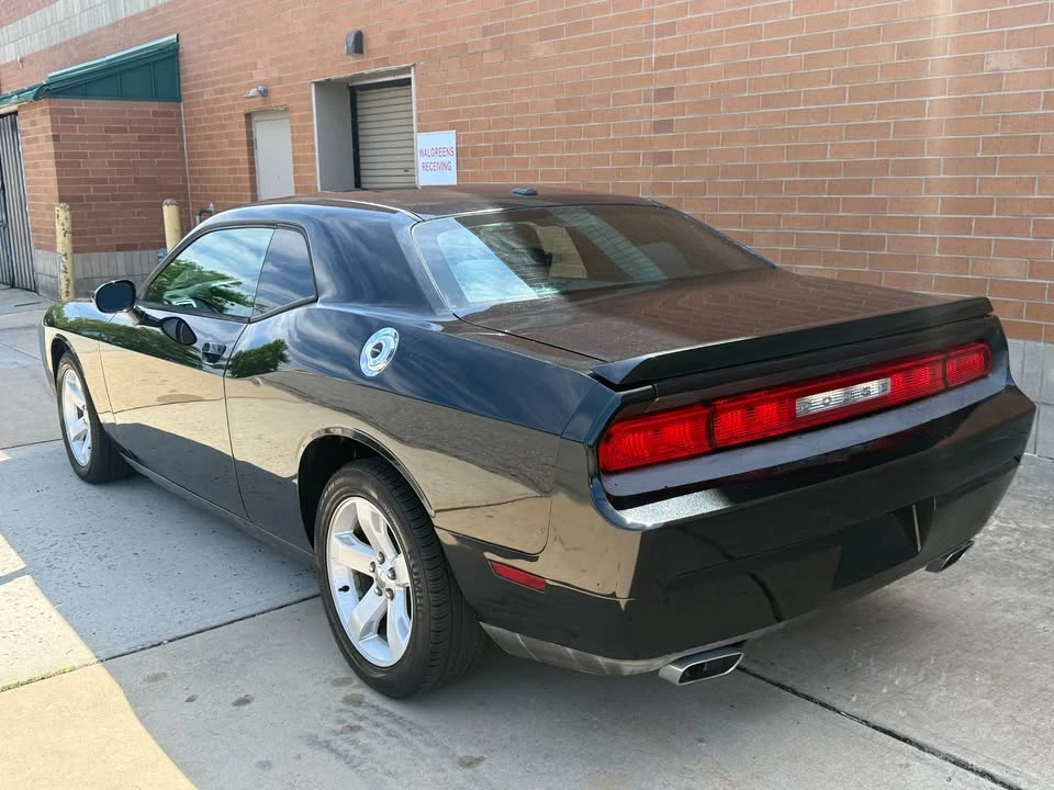 2014 Dodge Challenger 3rd Gen - Image 11 of 17