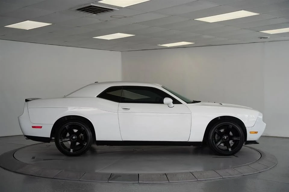 2014 Dodge Challenger 3rd Gen - Image 8 of 14