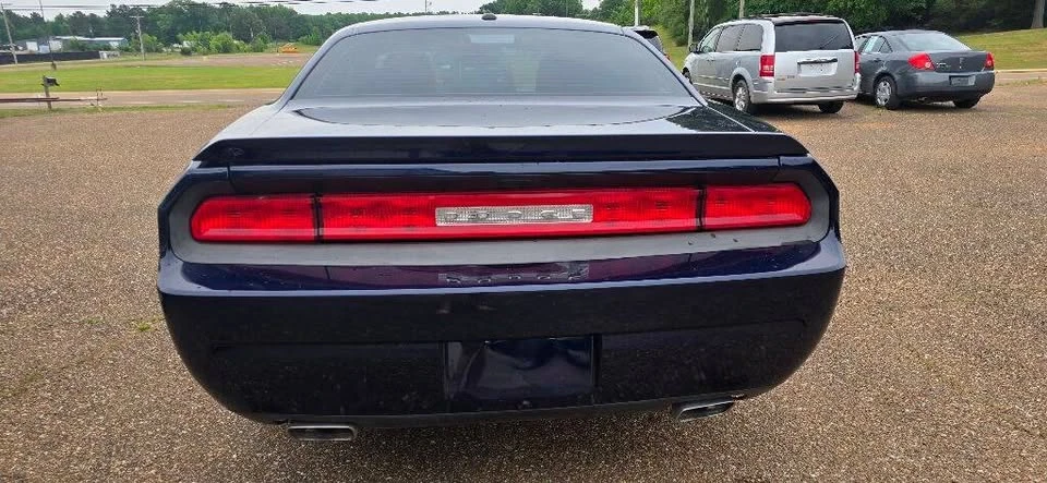 2014 Dodge Challenger 3rd Gen - Image 2 of 7