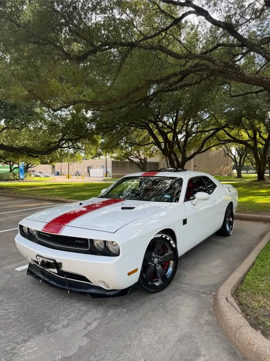 2014 Dodge Challenger 3rd Gen - Image 10 of 10