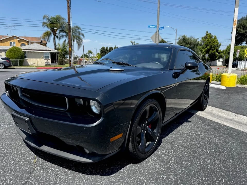2014 Dodge Challenger 3rd Gen - Image 5 of 10