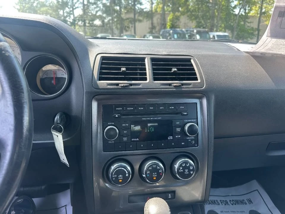 2014 Dodge Challenger 3rd Gen - Image 13 of 20