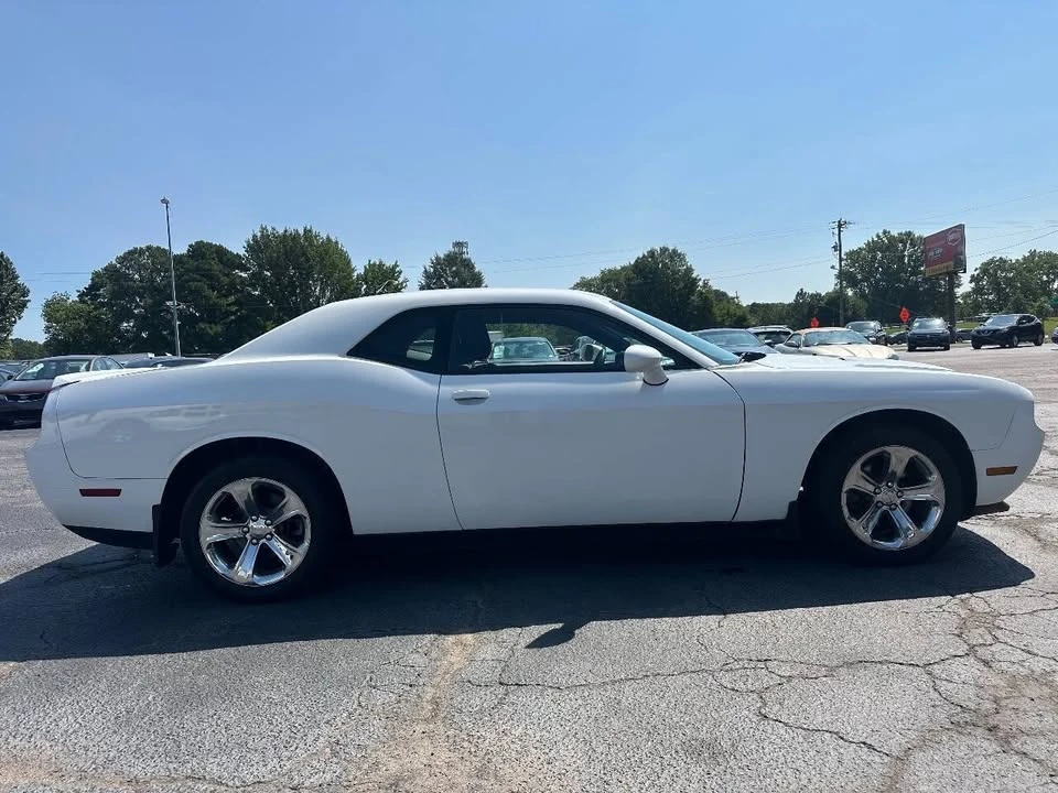 2014 Dodge Challenger 3rd Gen - Image 4 of 20
